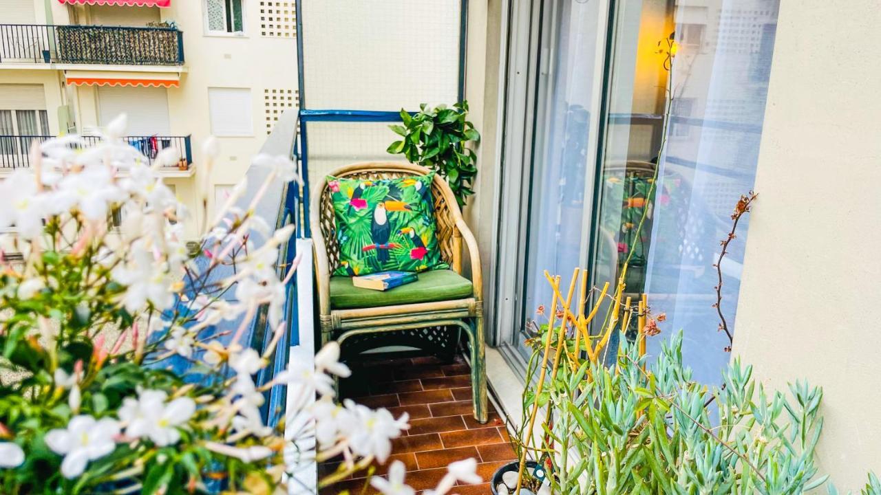 Elegant, Spacious, Central Apartment Nice Exterior photo